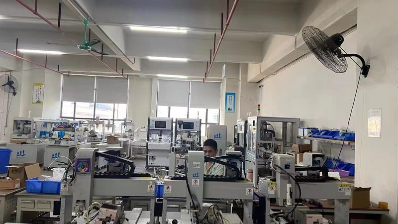 码垛机器人安装调试：费用预算背后的考量因素